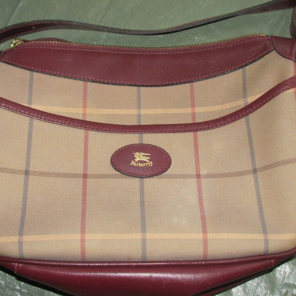 Burberry Burberrys Vintage Novacheck Shoulder Bag - Picture 2 of 11